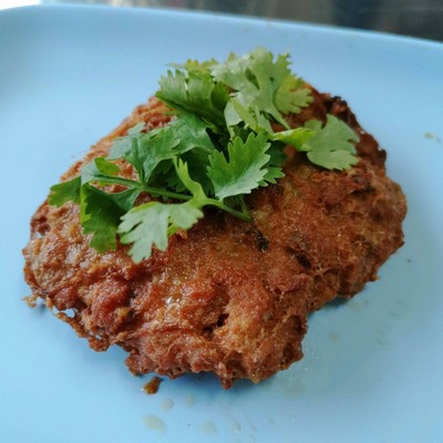 หมูสับปลาเค็มทอด