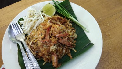 ผัดไทยทะเล