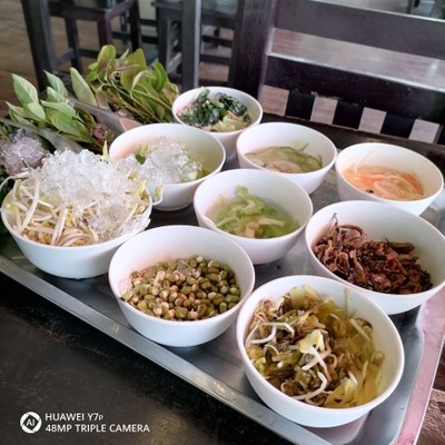 ผักและเครื่องเคียง