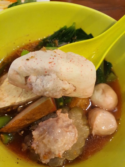 เกาเหลาเต้าหู้แคะเย็นตาโฟ