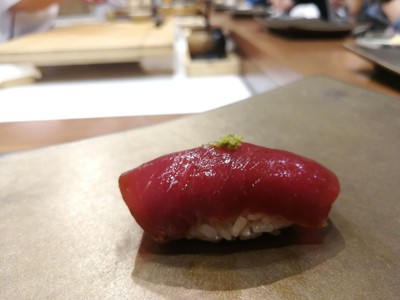 ซูชิอะกามิหมักซอสยูสึ