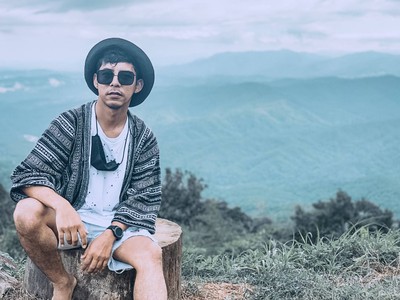 @ปลายฟ้า อุทยานแห่งชาติศรีน่าน บริเวณลานกางเต้นท์