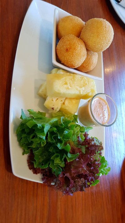 อาหาร หรือ เครื่องดื่ม