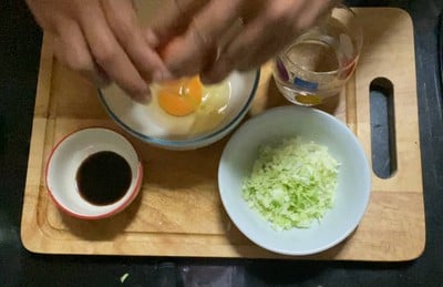 วิธีทำ ไข่ตุ๋นกะหล่ำปลี วิธีทำ ไข่ตุ๋นกะหล่ำปลี