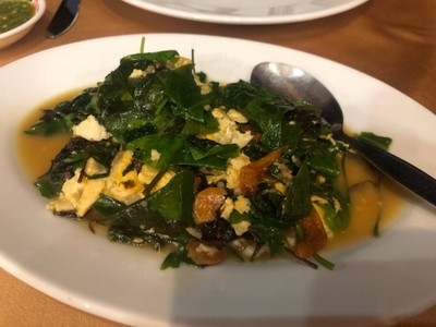 ใบเหลียงผัดไข่