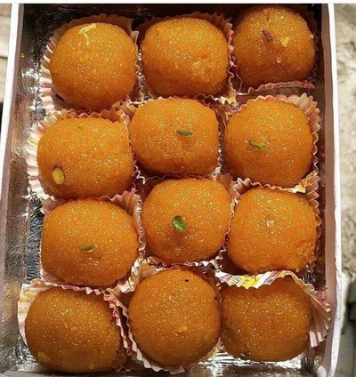 ขนมลาดู