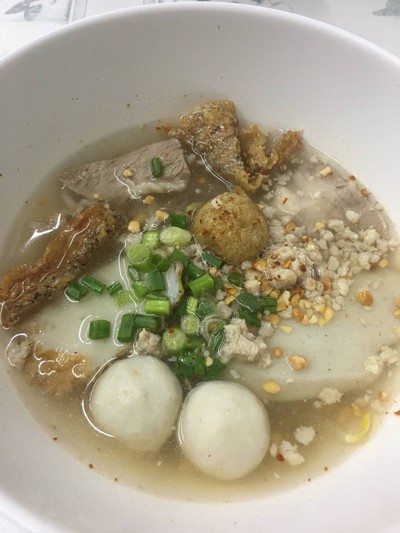 ก๋วยเตี๋ยวหมูต้มยำ
