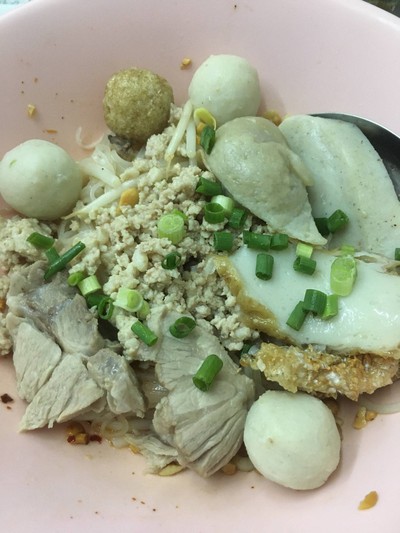 ก๋วยเตี๋ยวต้มยำแห้ง