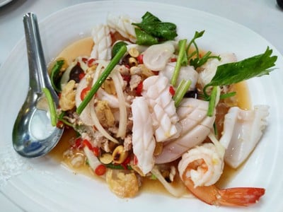 ครัวอัปษร ถนนดินสอ