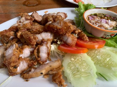 หมูทอดนิวปลน