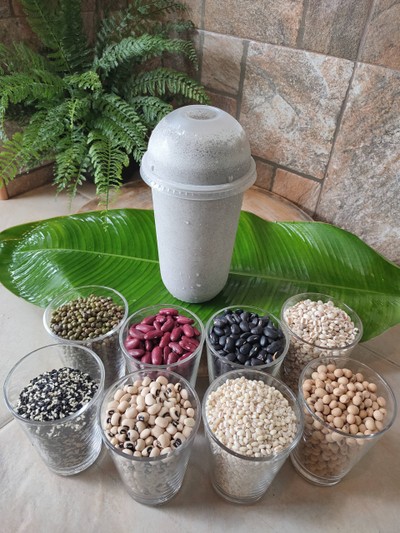 อาหาร หรือ เครื่องดื่ม