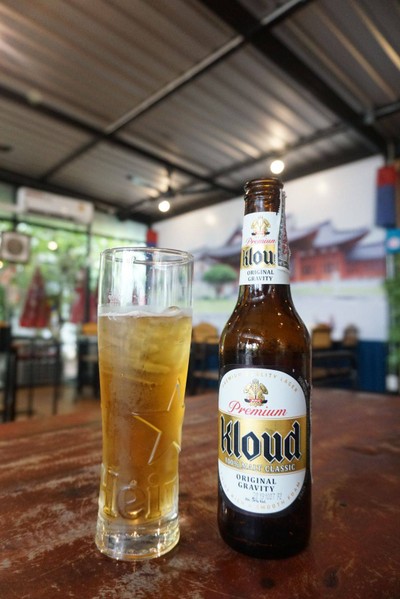 อาหาร หรือ เครื่องดื่ม