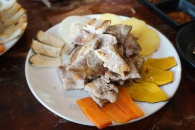 อาหาร หรือ เครื่องดื่ม