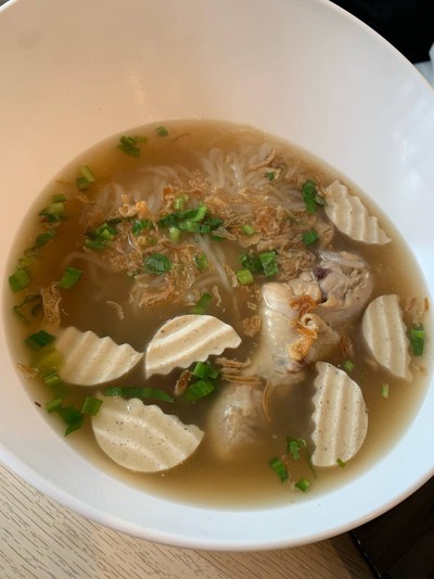 ก๋วยจั๊บญวนน่องไก่ตุ๋น🍜เส้นสด