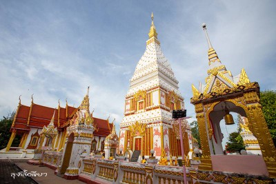 ไหว้ 8 พระธาตุประจำวันเกิด@นครพนม