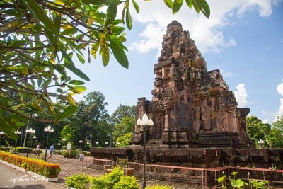 12 ที่เที่ยวสกลนคร ออนซอนหลาย