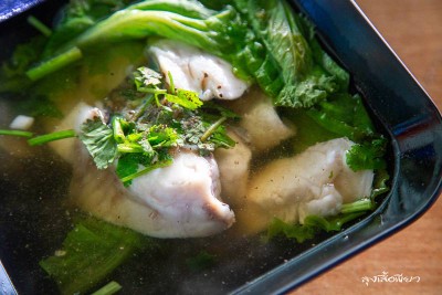 12 ที่เที่ยวสกลนคร ออนซอนหลาย