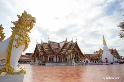 12 ที่เที่ยวสกลนคร ออนซอนหลาย