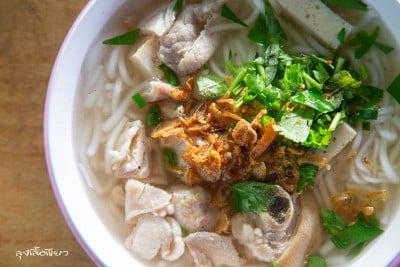 12 ที่เที่ยวสกลนคร ออนซอนหลาย