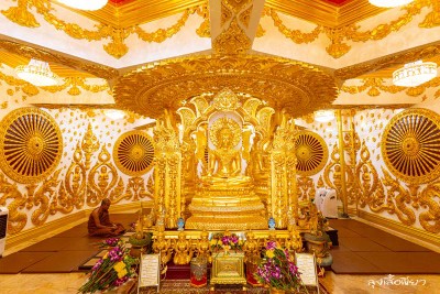 ไหว้ 8 พระธาตุประจำวันเกิด@นครพนม