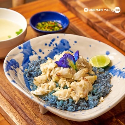 คราม | KRAM Cafe & Thai Kitchen