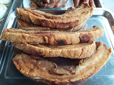 หมูสามชั้นทอดกรอบ