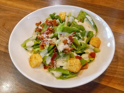 CLASSIC CAESAR SALAD