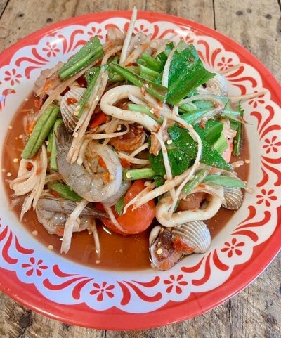 ตำกุ้งสดปลาหมึกหอยแครง150