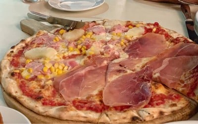 Pizza เลือก 2 หน้าได้