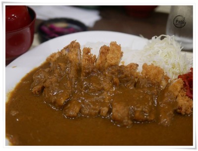 ข้าวแกงกะหรี่หมูทอด