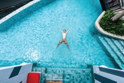 Crest Resort & Pool Villas จ.ภูเก็ต