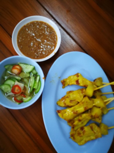 หมูสะเต๊ะนายพล 10 ไม้