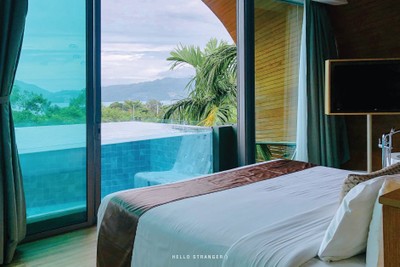 Crest Resort & Pool Villas จ.ภูเก็ต