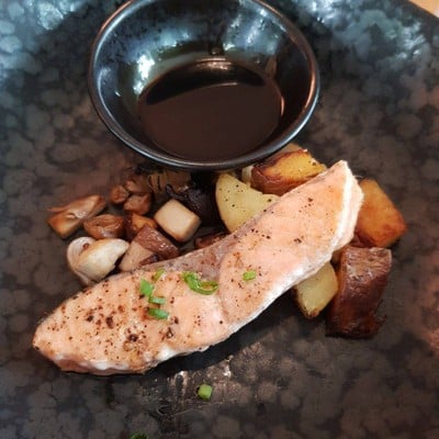 อาหาร หรือ เครื่องดื่ม