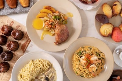 Dear Friends, Bistro