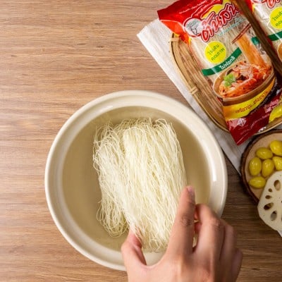 วิธีทำ วุ้นเส้นอบจักรพรรดิเจ