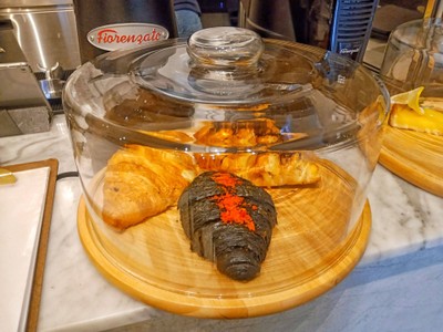 อาหาร หรือ เครื่องดื่ม