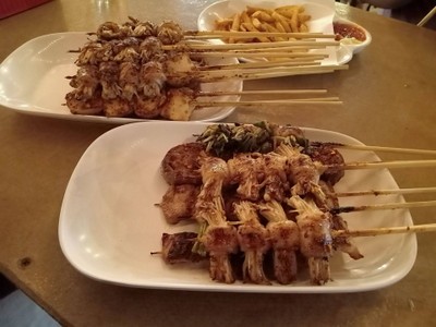 อาหาร หรือ เครื่องดื่ม