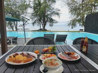 De veraNIO resort 
หยุดเวลาไว้ที่ ดิเวรานิโอ้ จ. ตราด