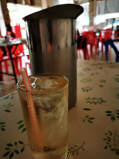 อาหาร หรือ เครื่องดื่ม