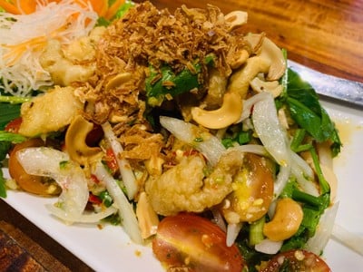 ยำบ้านกุ้ง