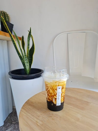 นมสดไข่มุกบราวน์ชูก้า