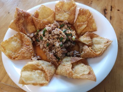 อาหาร หรือ เครื่องดื่ม