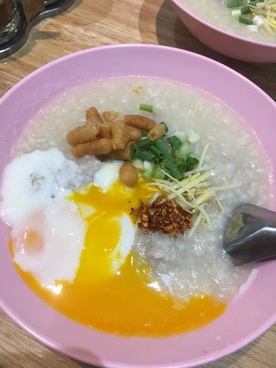 ปาท่องโก๋ ตัวเล็ก