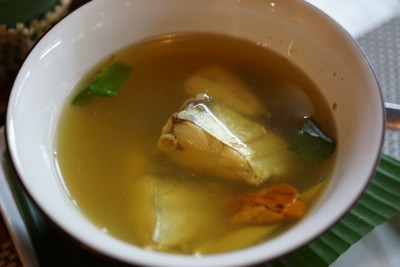 ปลาโฉมงามต้มขมิ้น