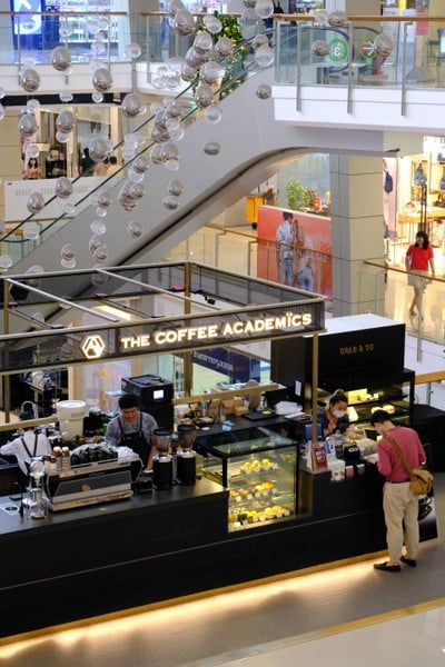 THE COFFEE ACADEMICS Central World