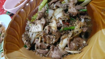 กวางผัดพริกไทยดำ