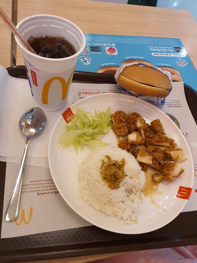 แม็คโดรนันล์