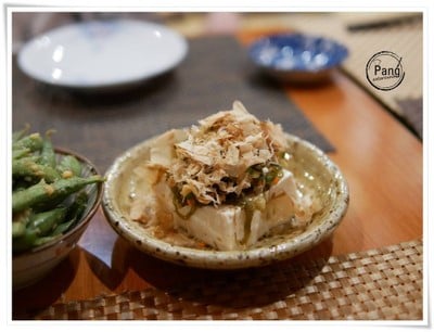 เต้าหู้เย็นราดผักดอง