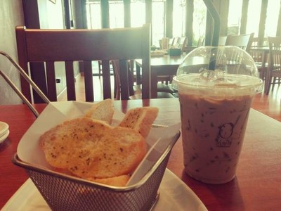 อาหาร หรือ เครื่องดื่ม